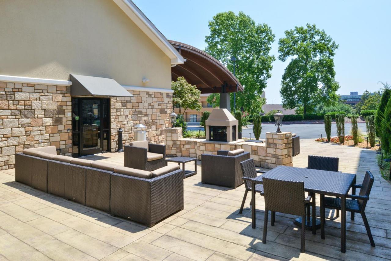 Holiday Inn Little Rock West - Chenal Pkwy Exterior foto